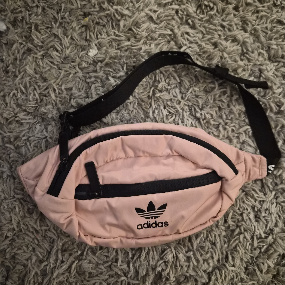 Adidas Originals Trefoil Pink Belt Bag Crossbody Fanny Pack